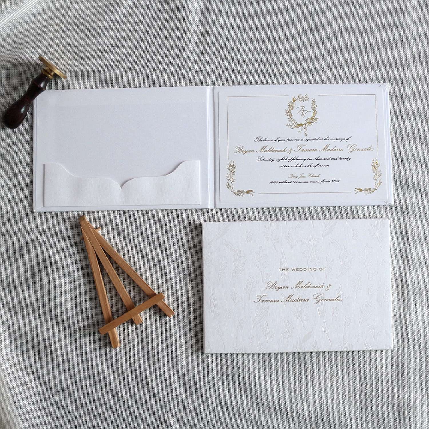 Wedding Invitation Card With Envelope Foiling Printing Elegant Invitation Card